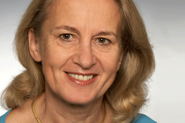 Prof. Dr. Eva Bartels (German Board Certified)